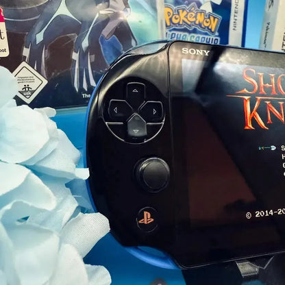 PS Vita 2000 in blau schwarz