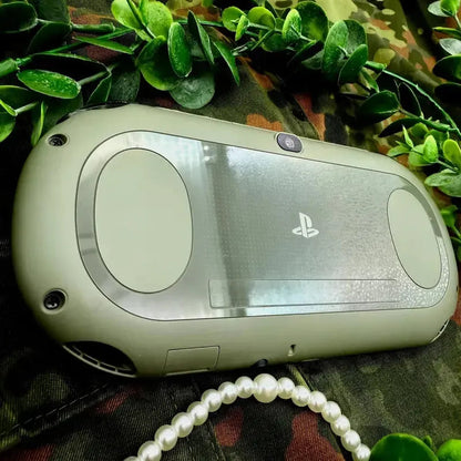 PS Vita 2000 in khaki schwarz