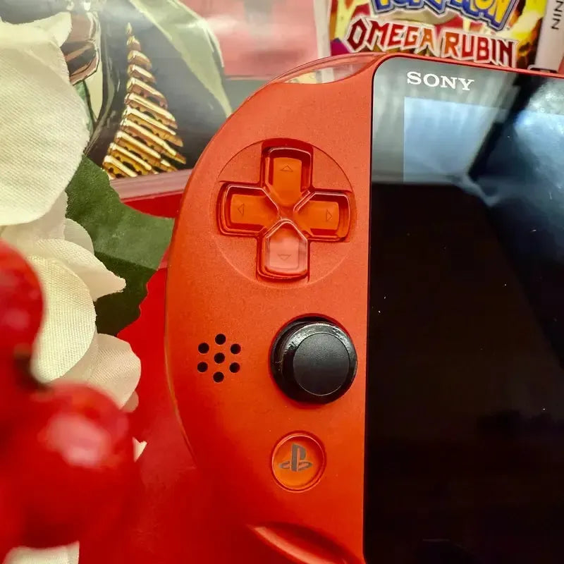 PS Vita 2000 in rot
