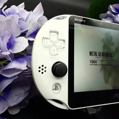 PS Vita 2000 in weiß