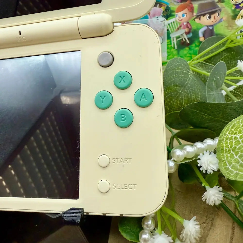 New Nintendo 2DS XL Animal Crossing