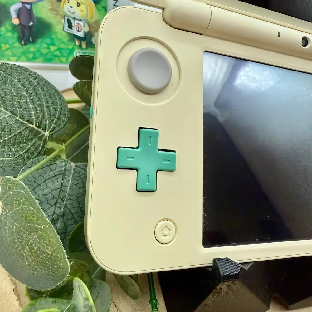 New Nintendo 2DS XL Animal Crossing