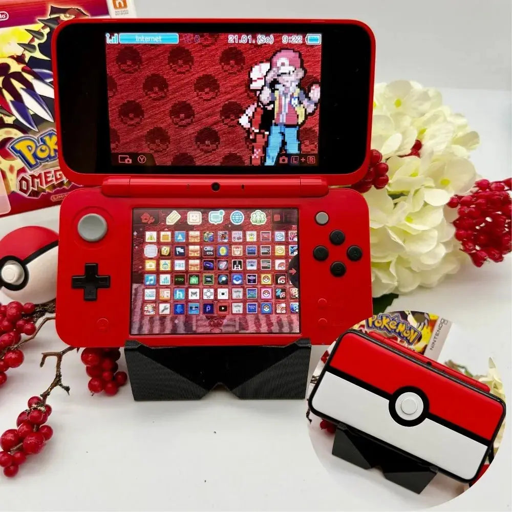 New Nintendo 2DS XL Pokeball