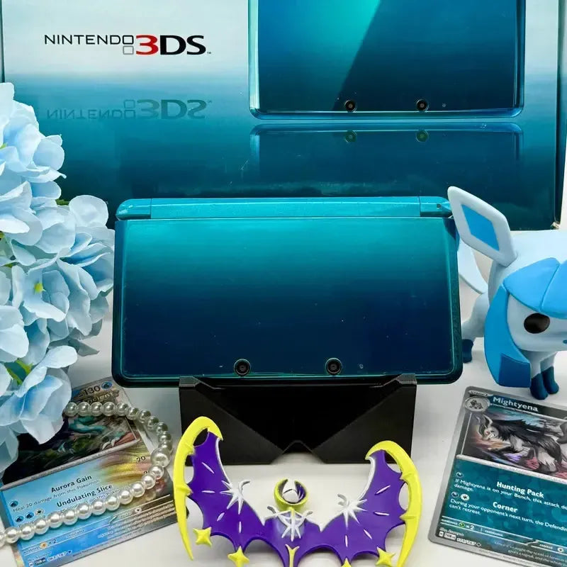 Nintendo 3DS in komplett Türkis, Außenansicht